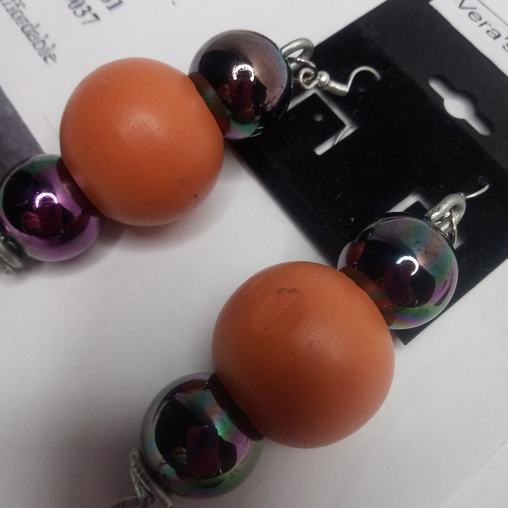 Jewelry - Picture 4 of 8